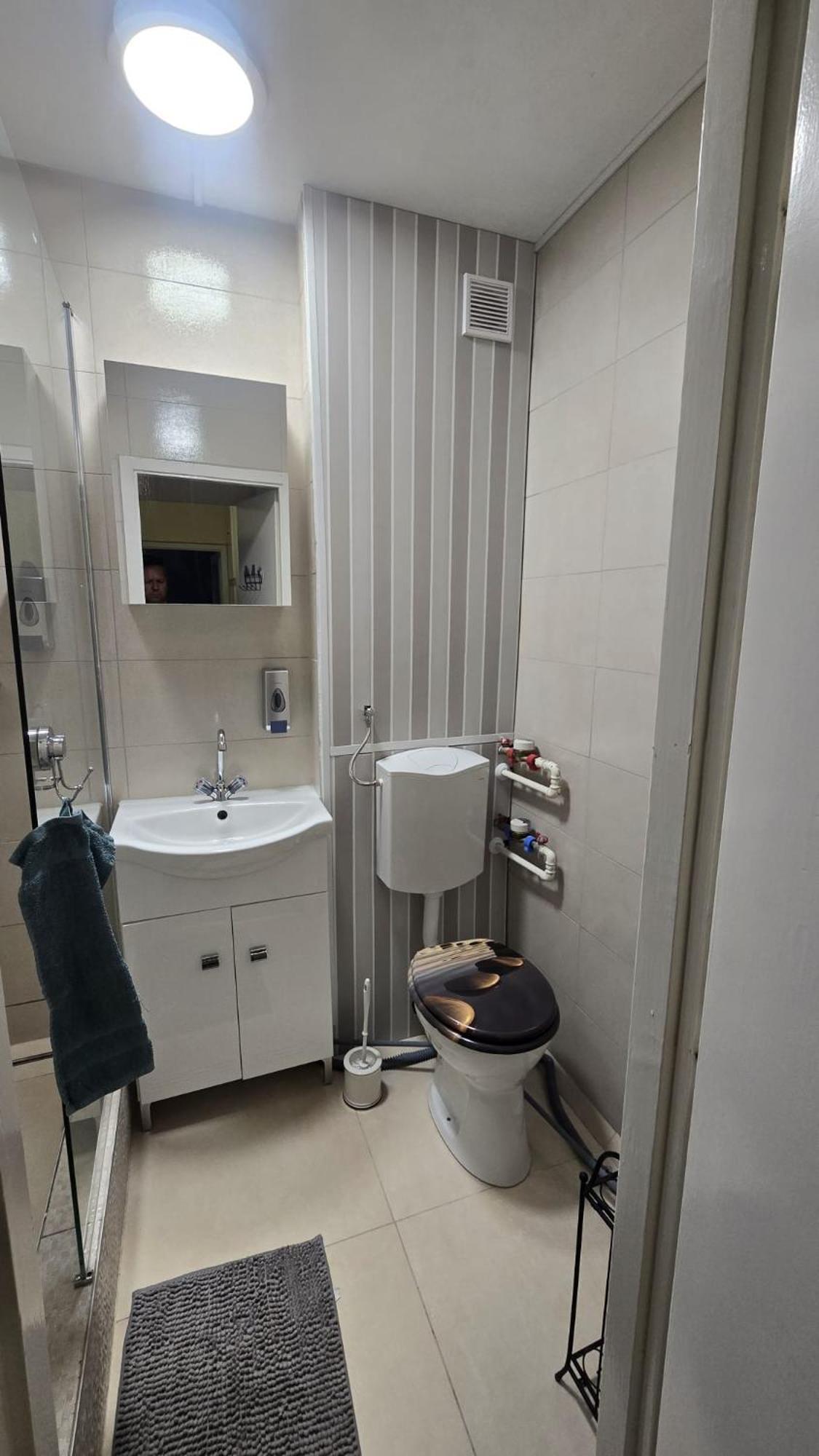Dora Apartman Best Location & Free Parking เดเบรตเซน ภายนอก รูปภาพ